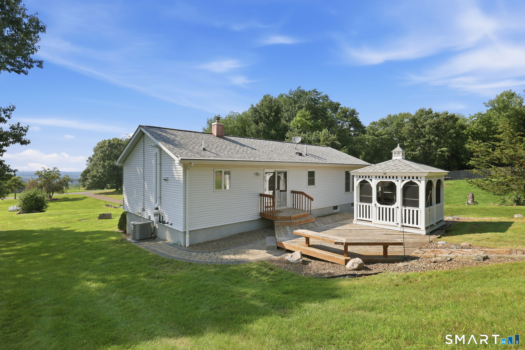 43 Pinnacle Road