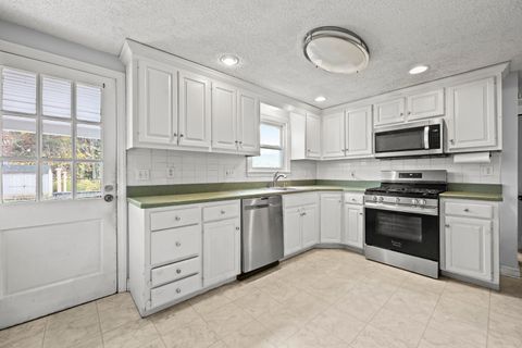 Tiny photo for 133 Robbins Avenue, Newington, CT 06111 (MLS # 24142227)