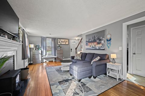 Tiny photo for 133 Robbins Avenue, Newington, CT 06111 (MLS # 24142227)