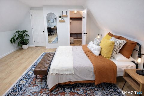 Tiny photo for 3 Finch Run #3, Avon, CT 06001 (MLS # 24169197)