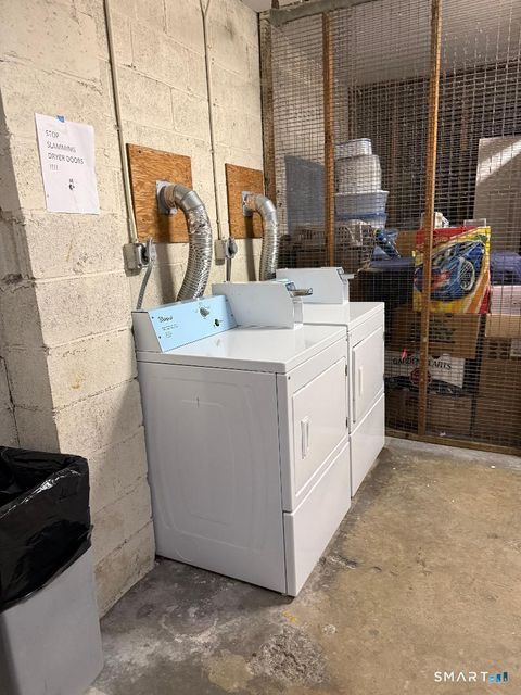 Tiny photo for 1 Beaver Brook Road #29, Danbury, CT 06810 (MLS # 24165151)