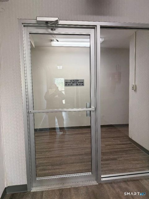 Tiny photo for 1 Beaver Brook Road #29, Danbury, CT 06810 (MLS # 24165151)