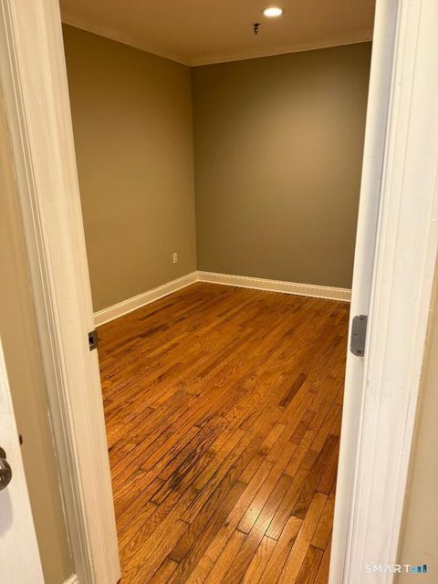 Tiny photo for 1 Beaver Brook Road #29, Danbury, CT 06810 (MLS # 24165151)