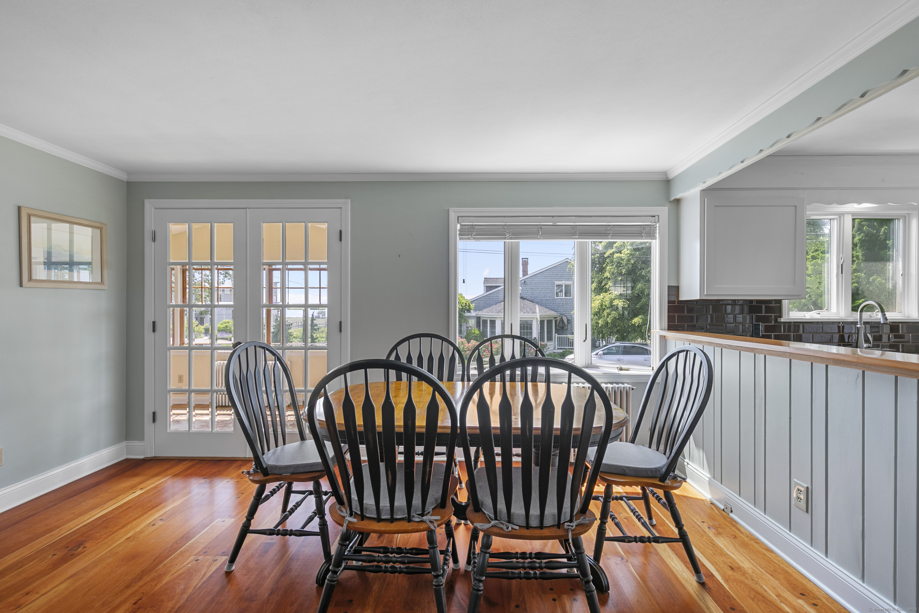 290 Neck Road