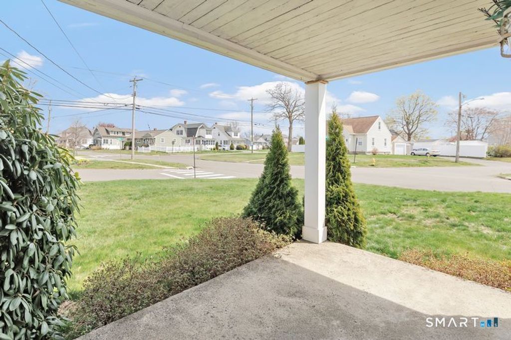 Photo of 206 Crown Street, Stratford, CT 06615 (MLS # 24166548)