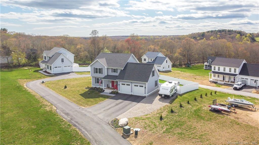 Photo 2 of 40 of 15 Quakertown Meadow house