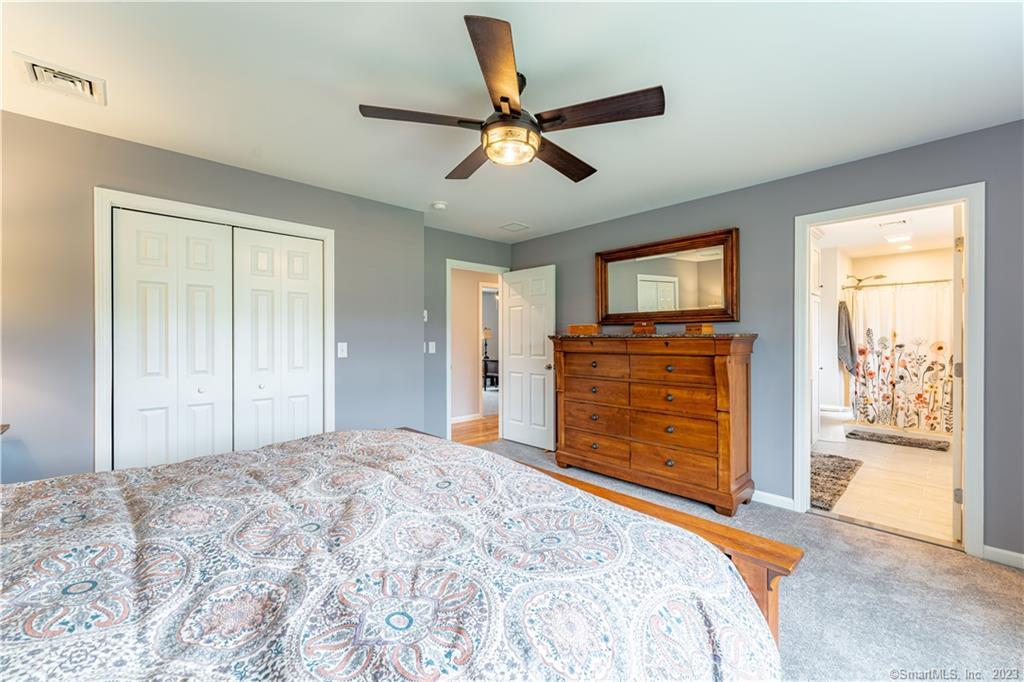 Photo 36 of 40 of 15 Quakertown Meadow house
