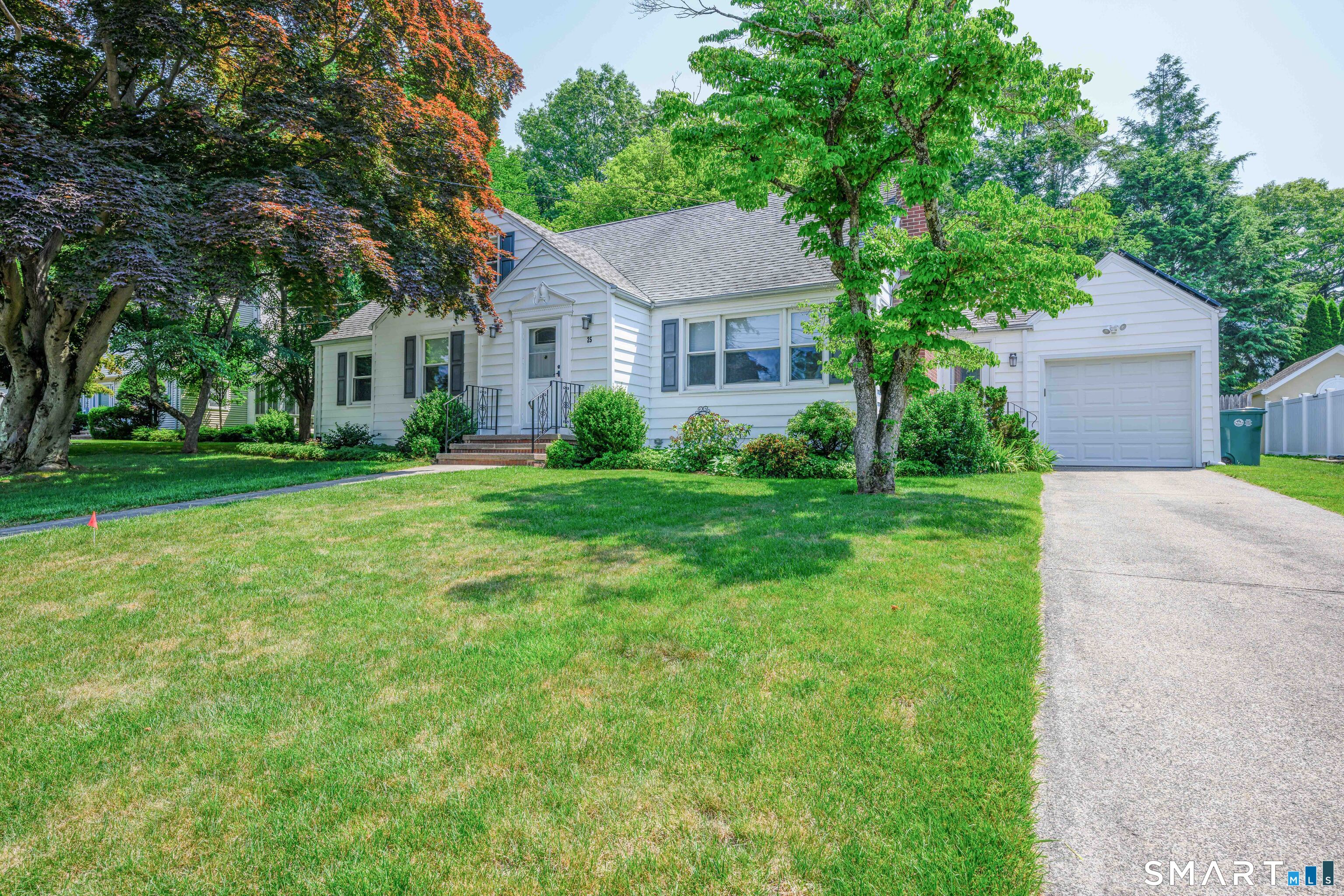 25 Wright Lane
