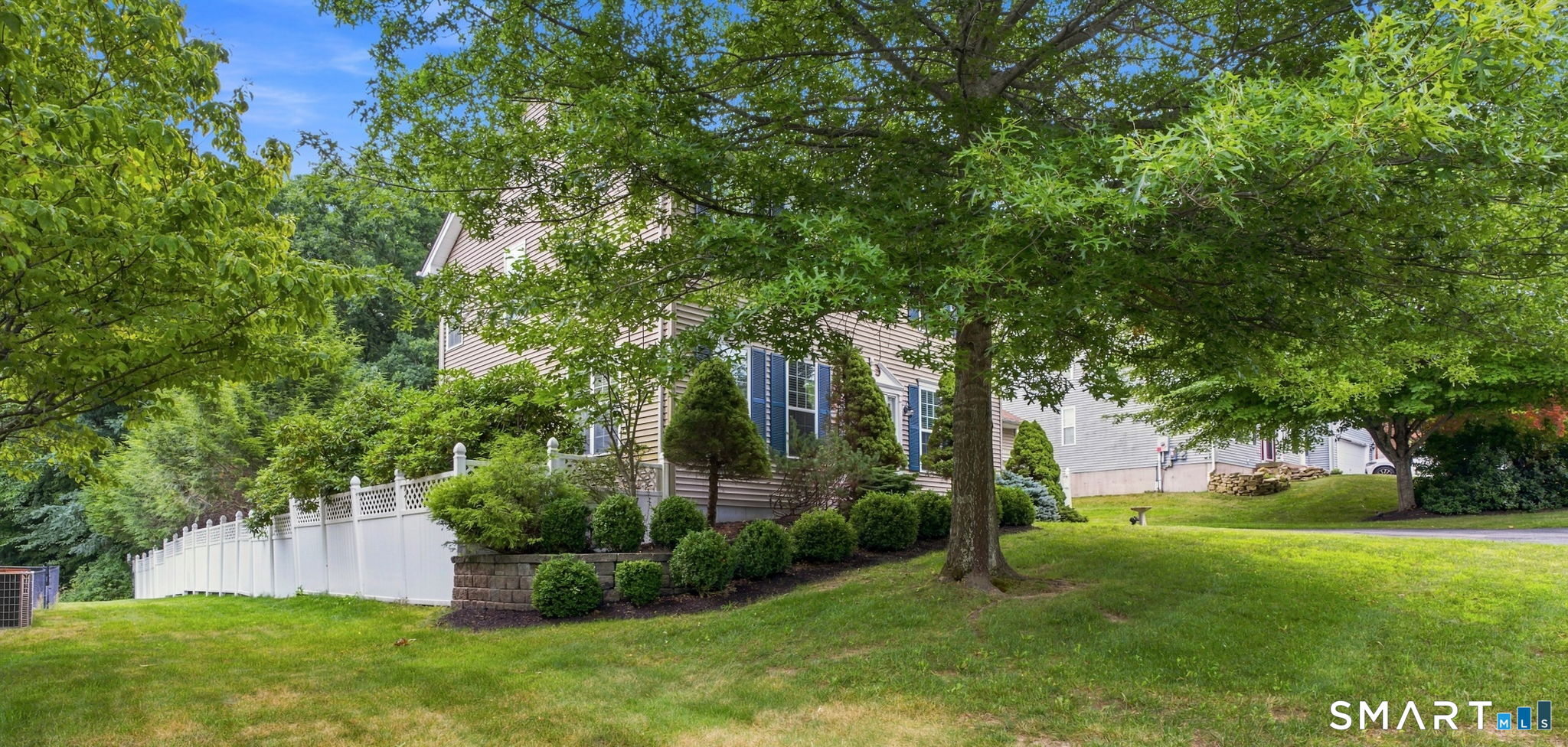 336 Hillandale Boulevard