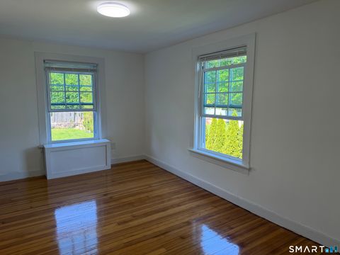 Tiny photo for 72 West Avenue #B, Darien, CT 06820 (MLS # 24176214)
