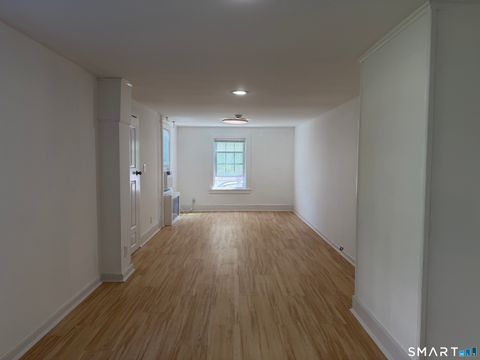 Tiny photo for 72 West Avenue #B, Darien, CT 06820 (MLS # 24176214)