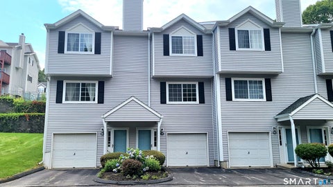 Photo of 310 Boston Post Road #9, Waterford, CT 06385 (MLS # 24194046)