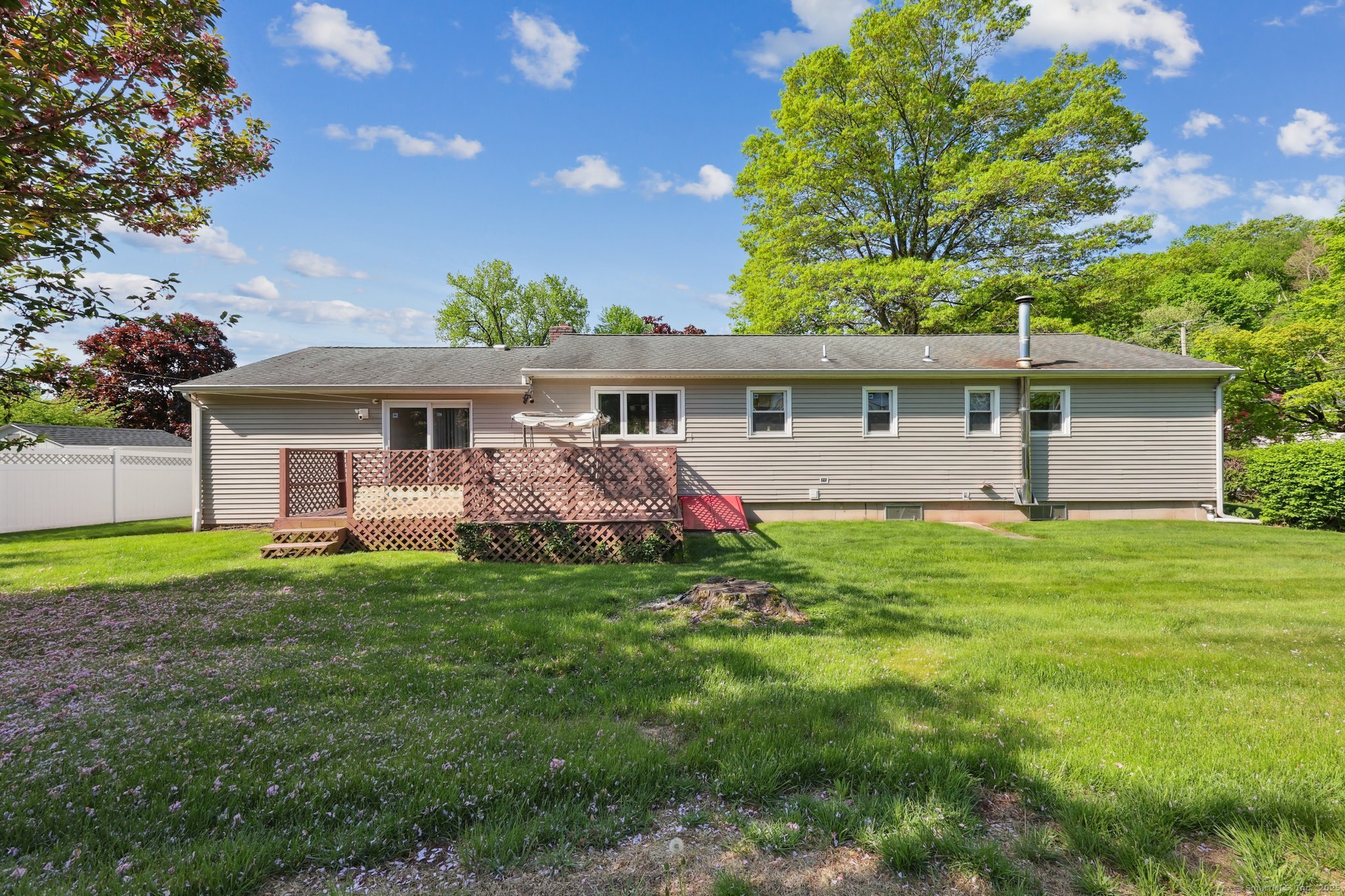 11 Jamestown Road, Hamden, Connecticut image 3