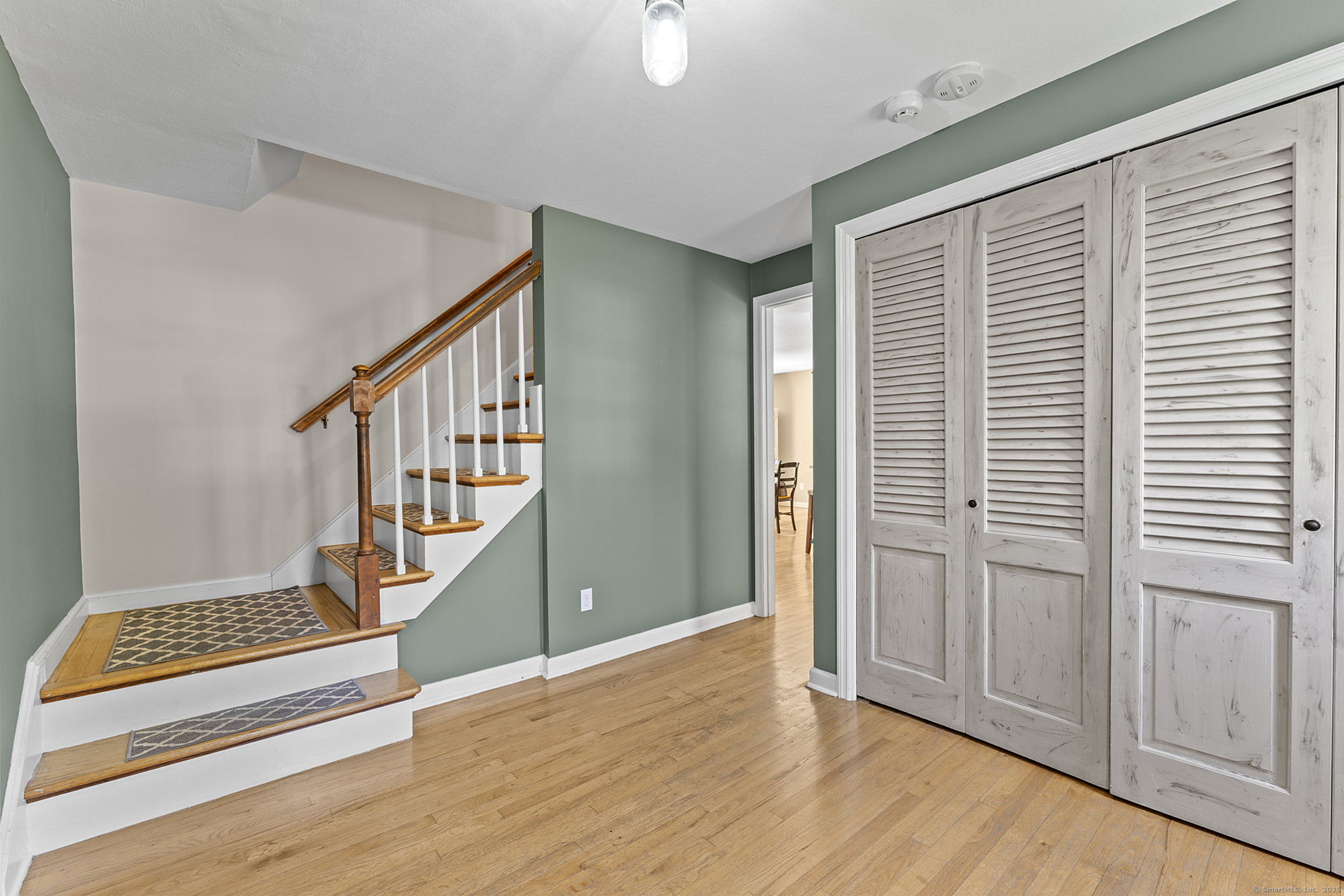 28 Hilltop Drive, Trumbull, Connecticut image 7