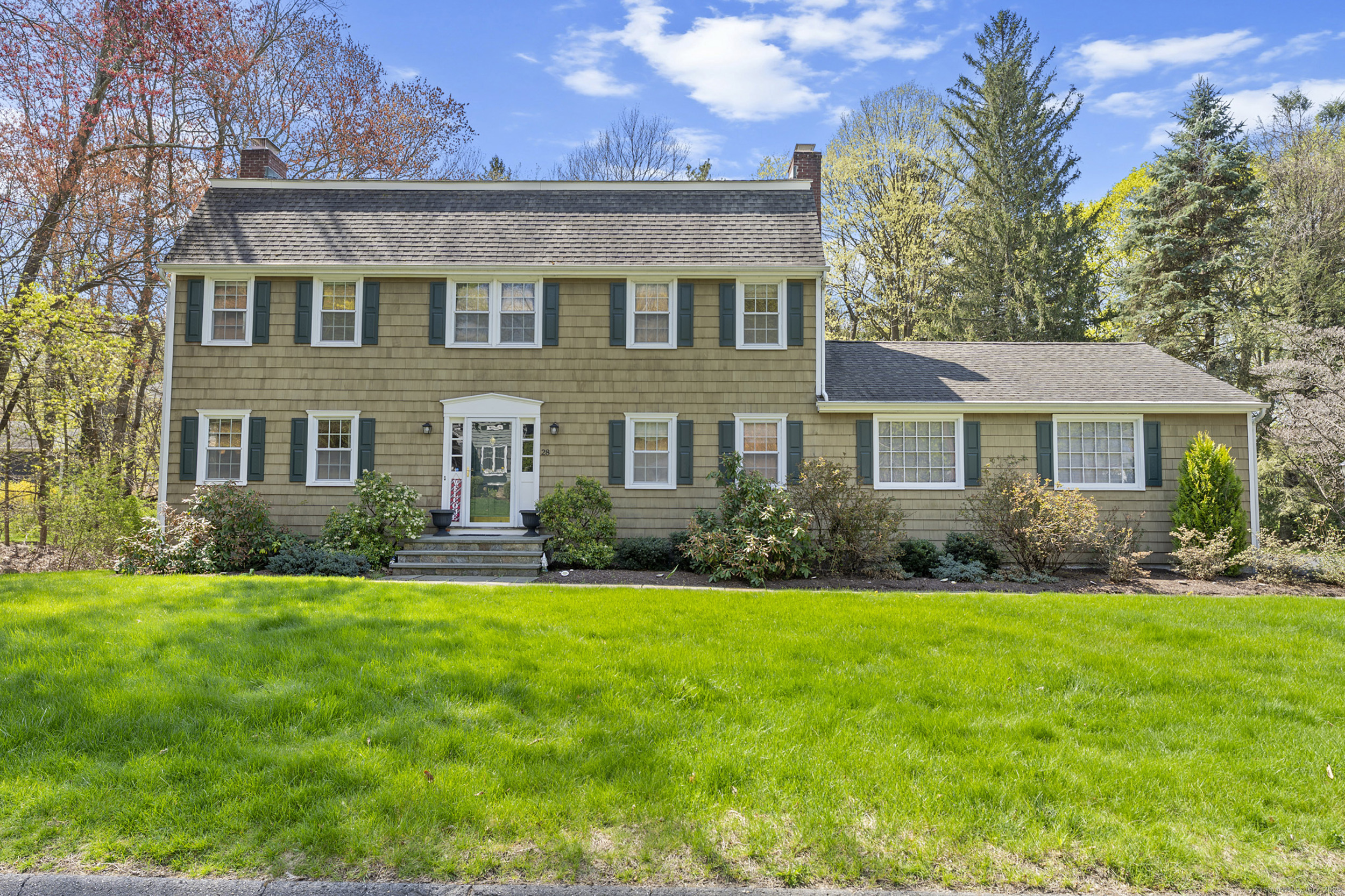 28 Hilltop Drive, Trumbull, Connecticut image 2