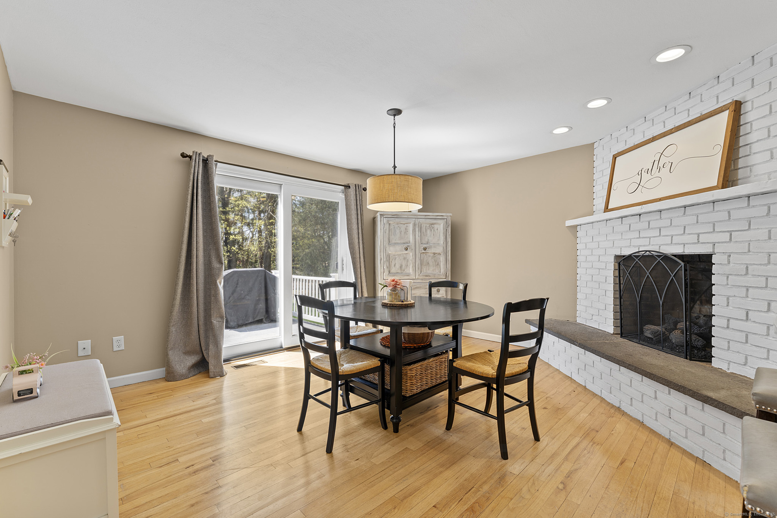 28 Hilltop Drive, Trumbull, Connecticut image 15
