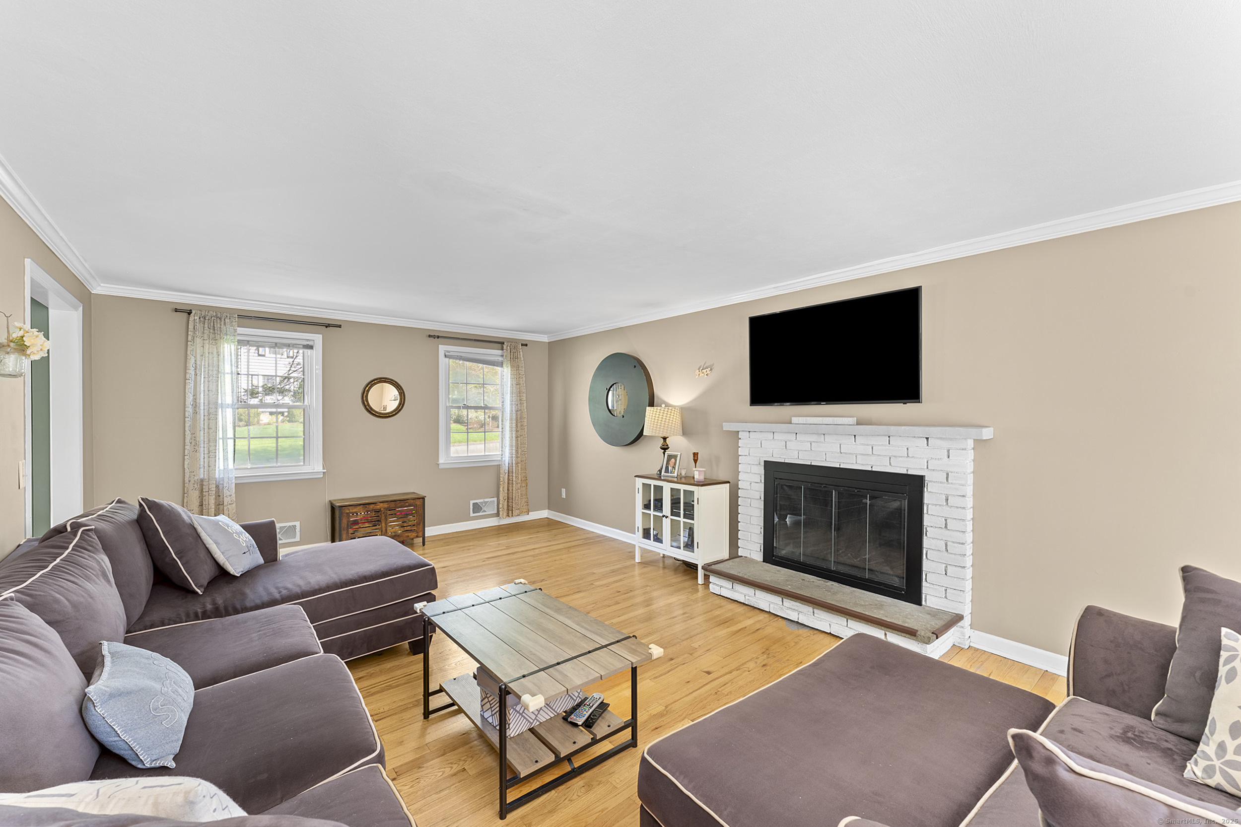 28 Hilltop Drive, Trumbull, Connecticut image 10