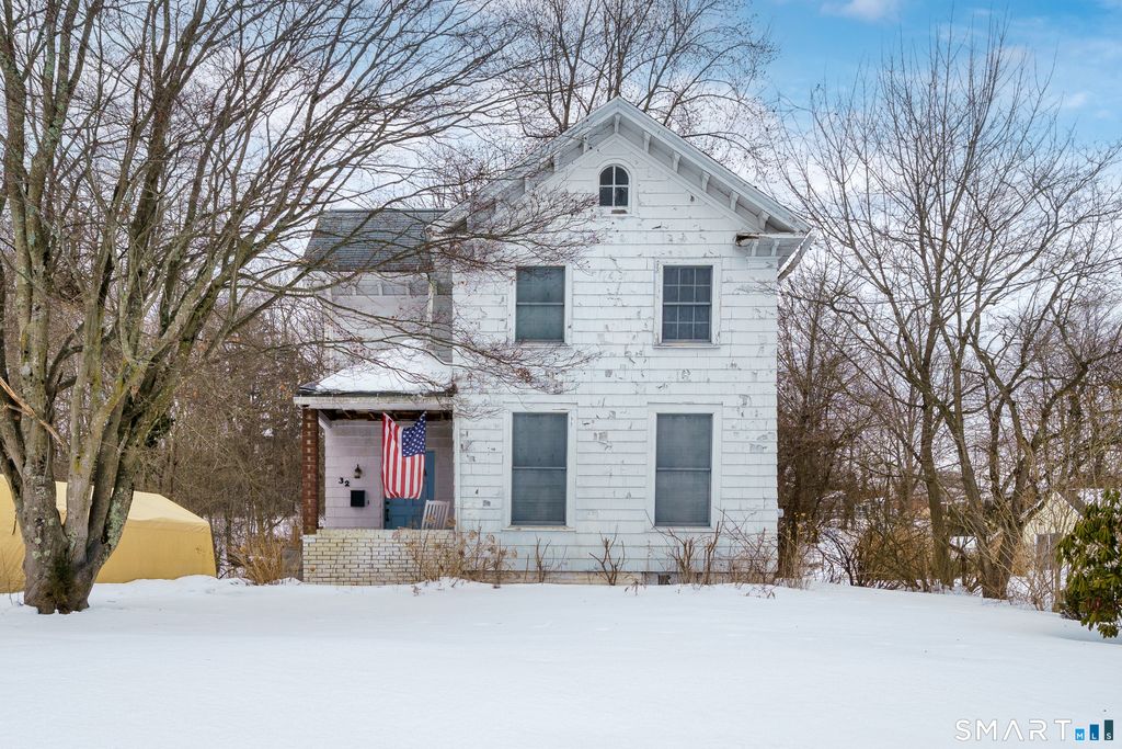 Photo of 32 Lincoln Street, Cromwell, CT 06416 (MLS # 24154984)