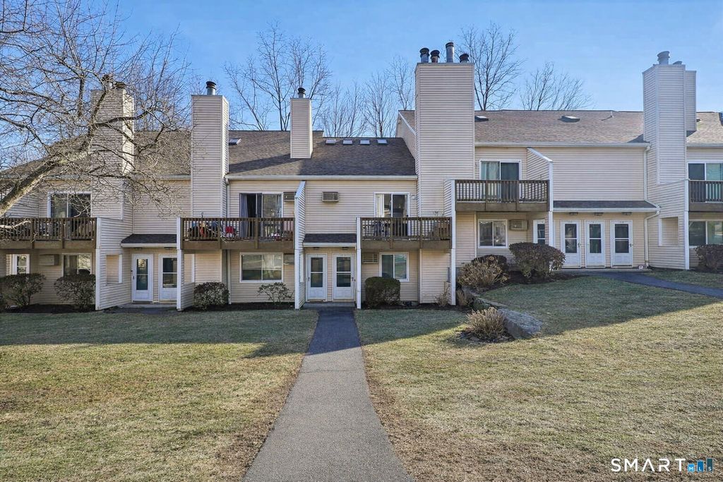 Photo of 8 Rose Lane #24-5, Danbury, CT 06811 (MLS # 24171008)