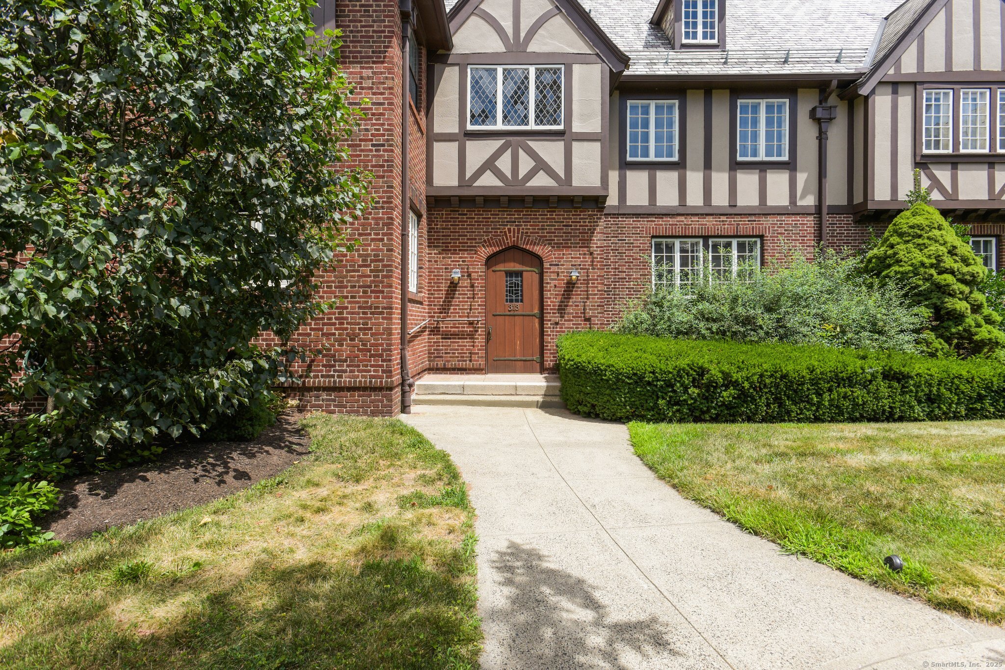 313 Saint Ronan Street A1