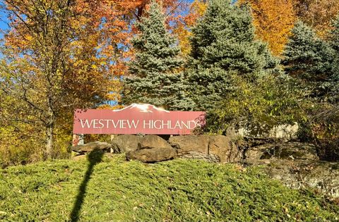 Photo of 95 S Ridge Lane #D204, Berlin, CT 06037 (MLS # 24164785)