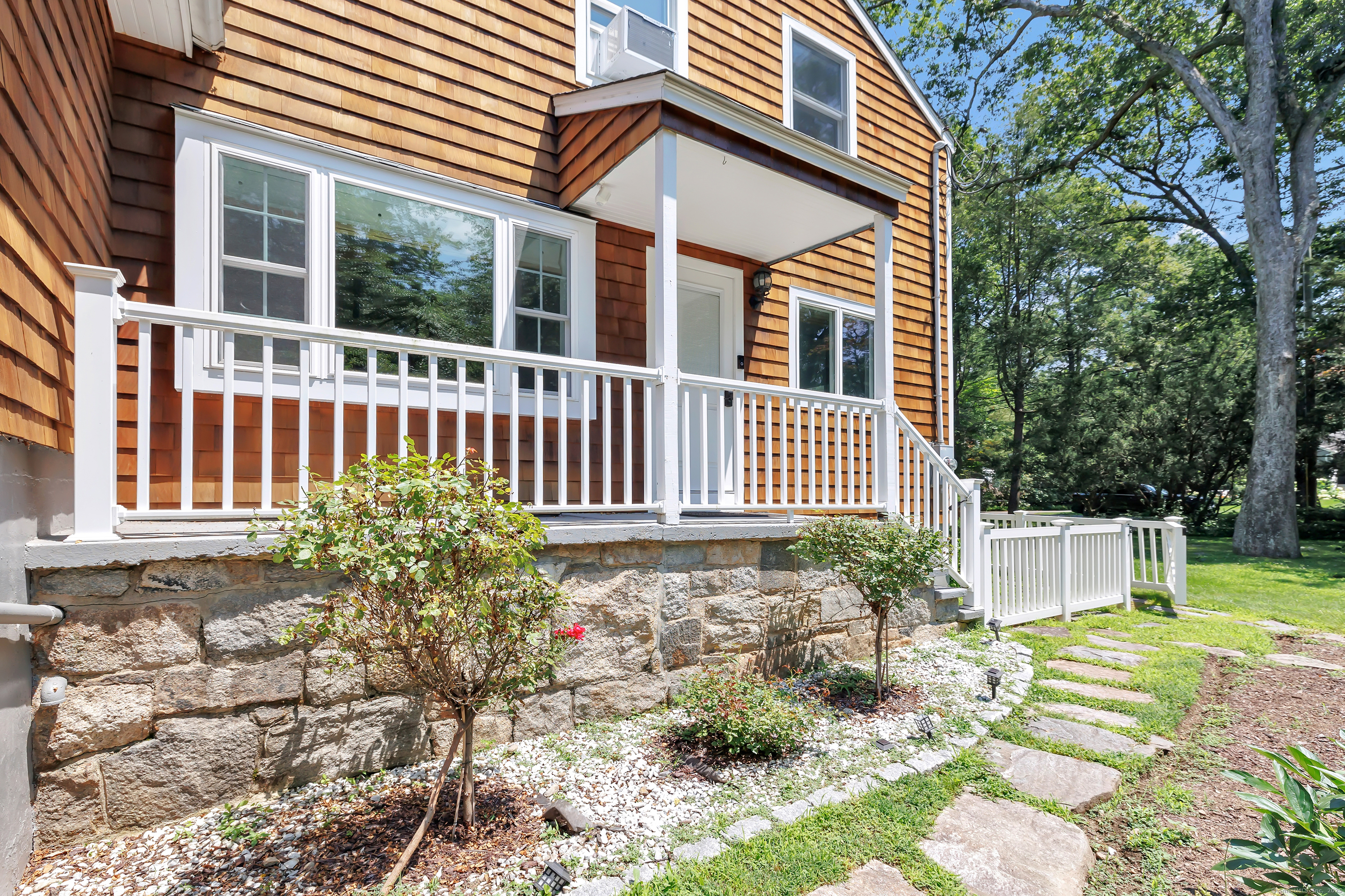 39 Clover Drive
