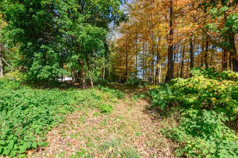 Photo of 139 Westville Avenue Extension, Danbury, CT 06810 (MLS # 24135542)