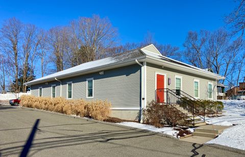 629 Middle Turnpike East Manchester CT 06040