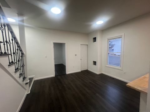 Tiny photo for 28 Wall Street, Waterbury, CT 06705 (MLS # 24142957)