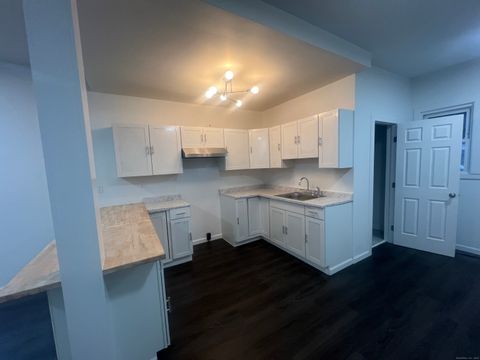 Tiny photo for 28 Wall Street, Waterbury, CT 06705 (MLS # 24142957)