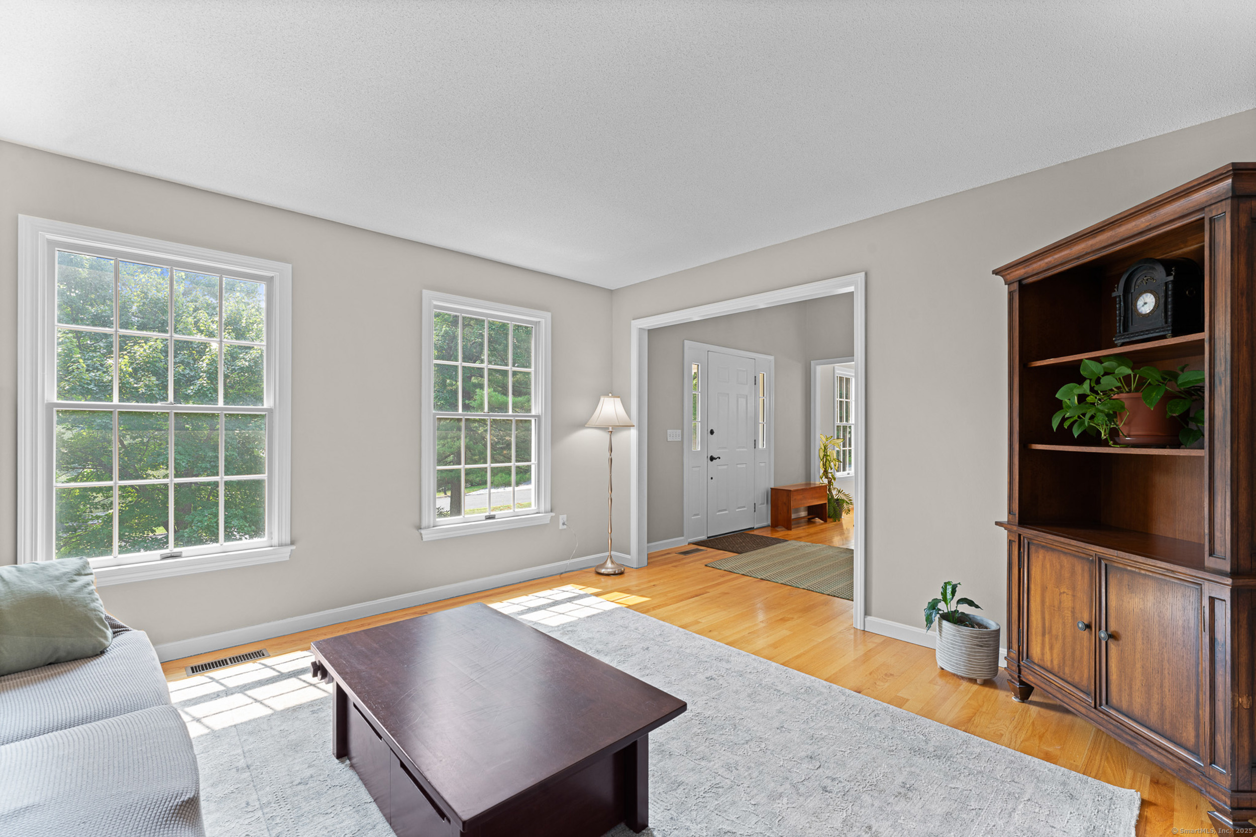 28 Long Hill Drive