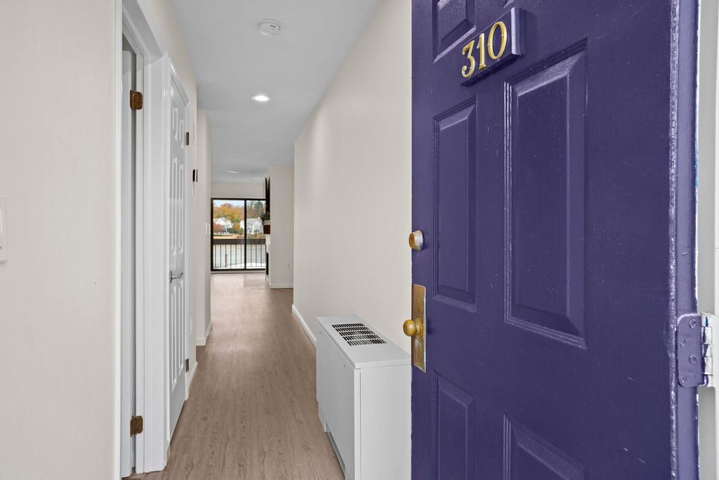 Photo of 7 River Road #310, Greenwich, CT 06850 (MLS # 24141363)