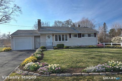 Photo of 115 College Avenue, Southington, CT 06489 (MLS # 24163119)