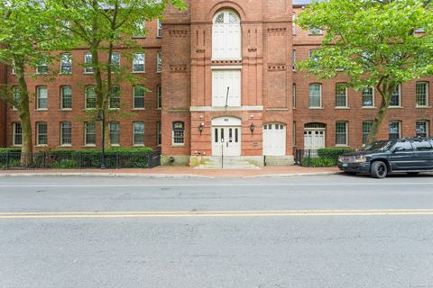 92 Main Street 214 Deep River CT 06417