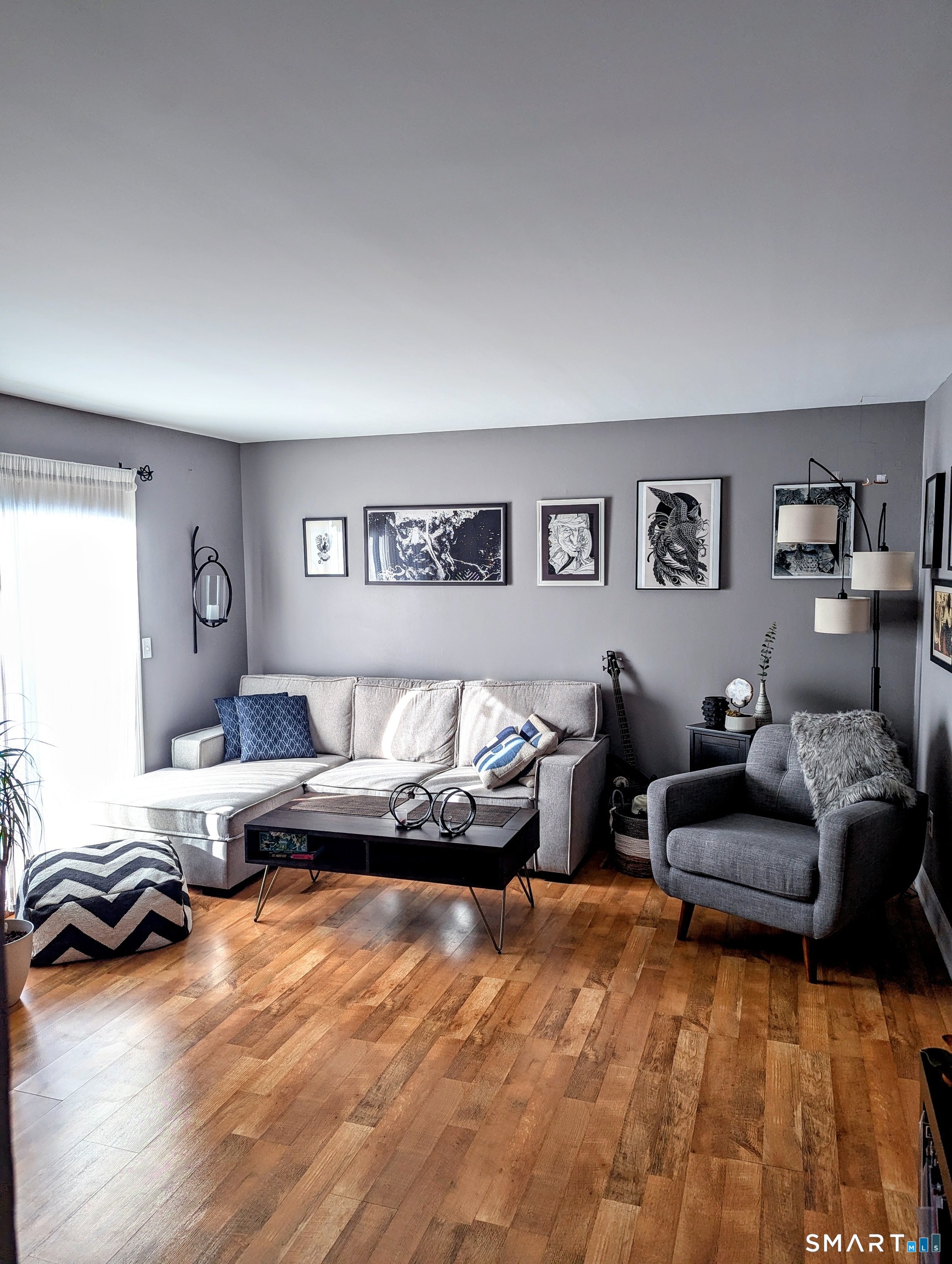 285 Queen Street 10I