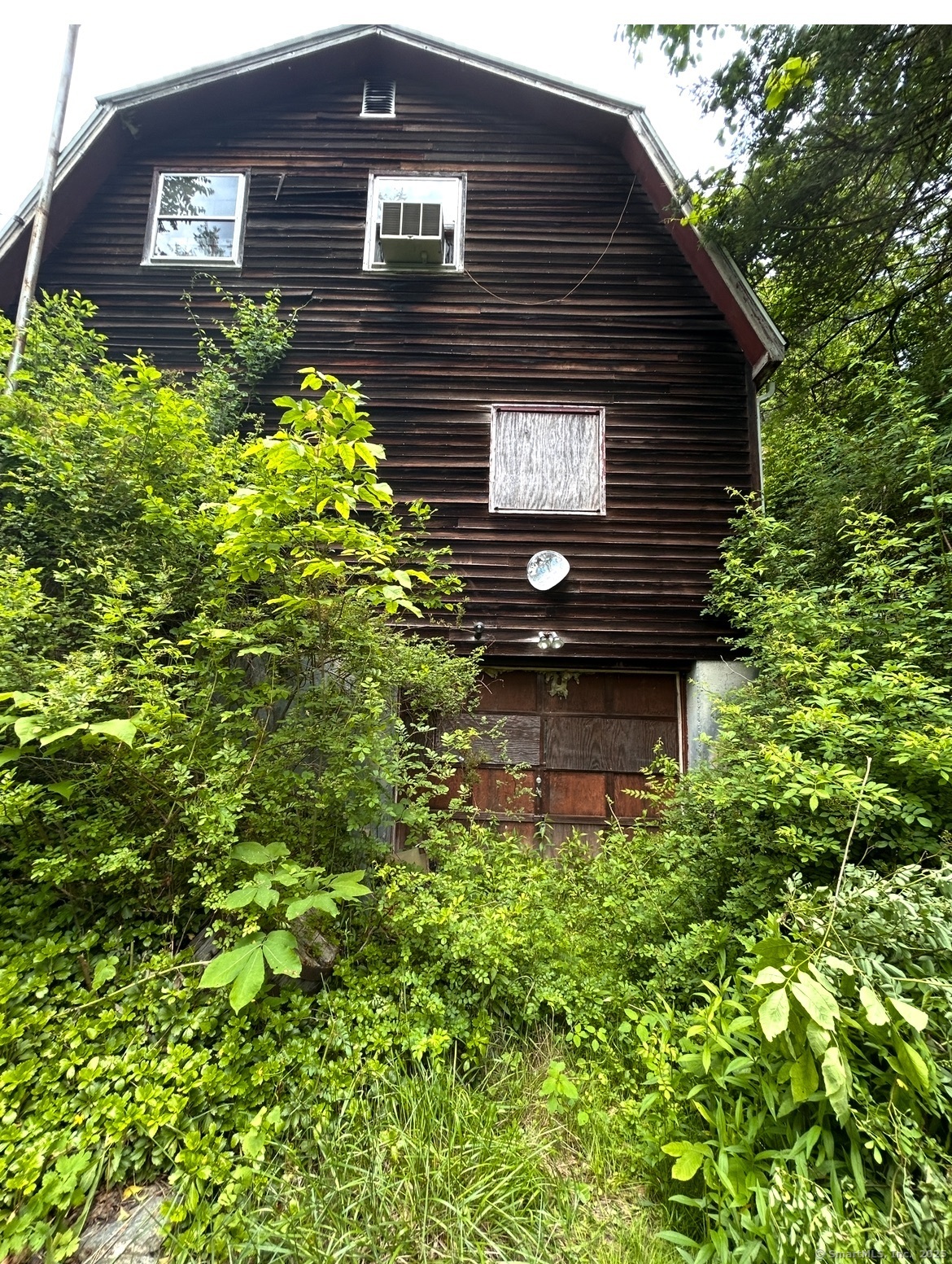 614 Chestnut Tree Hill Road