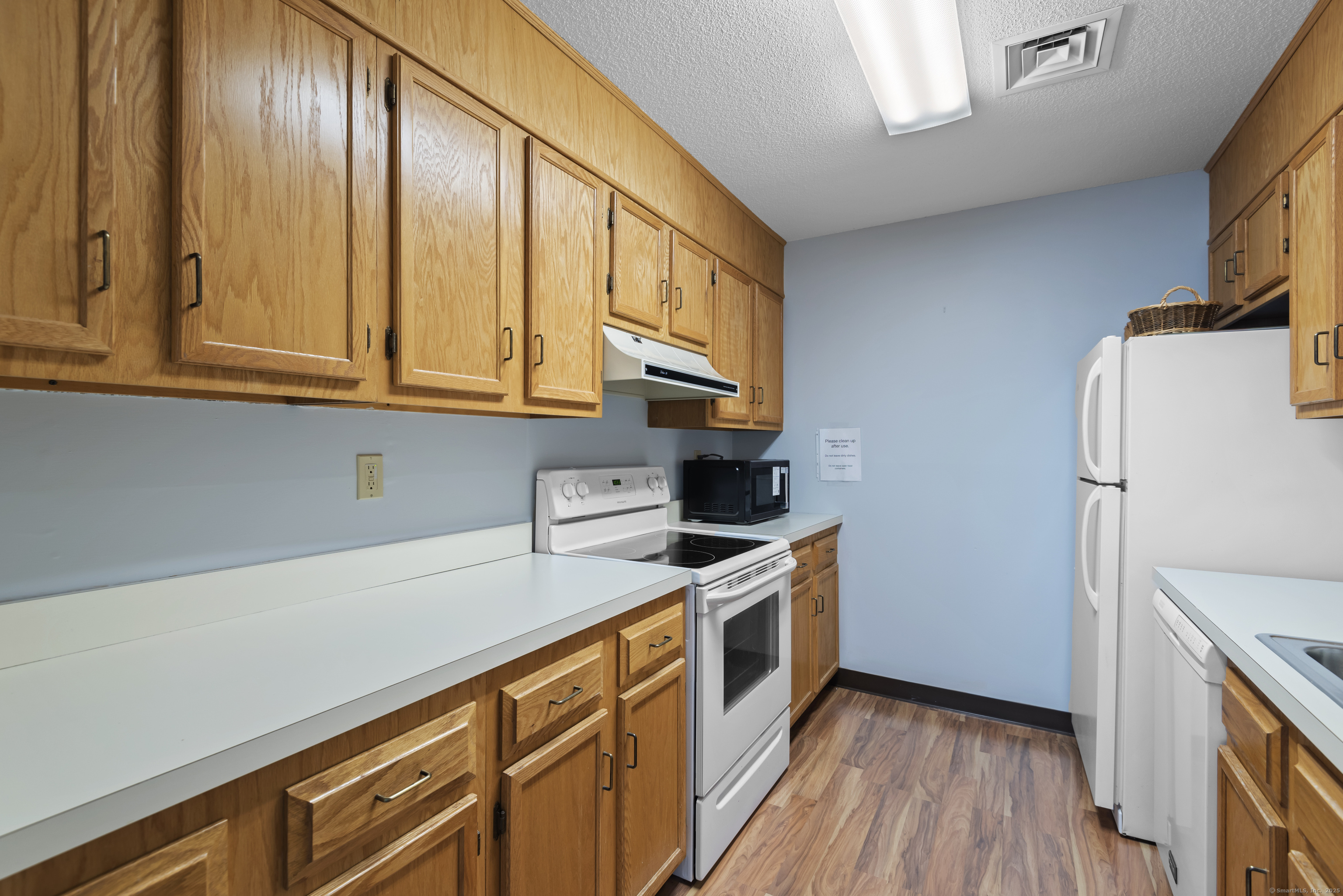 216 Quinnipiac Avenue #APT 218, North Haven, Connecticut image 31