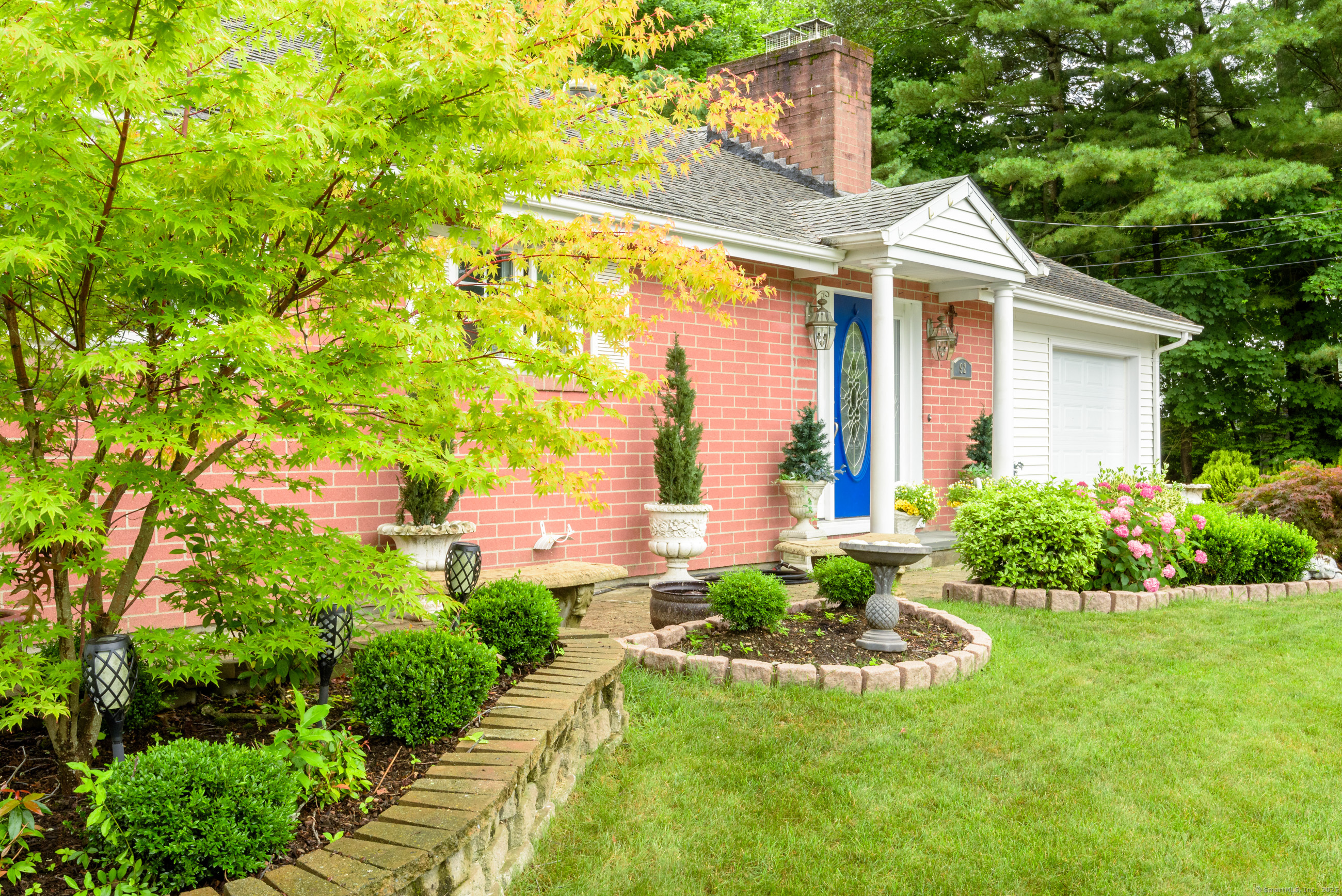92 Grove Beach Road South