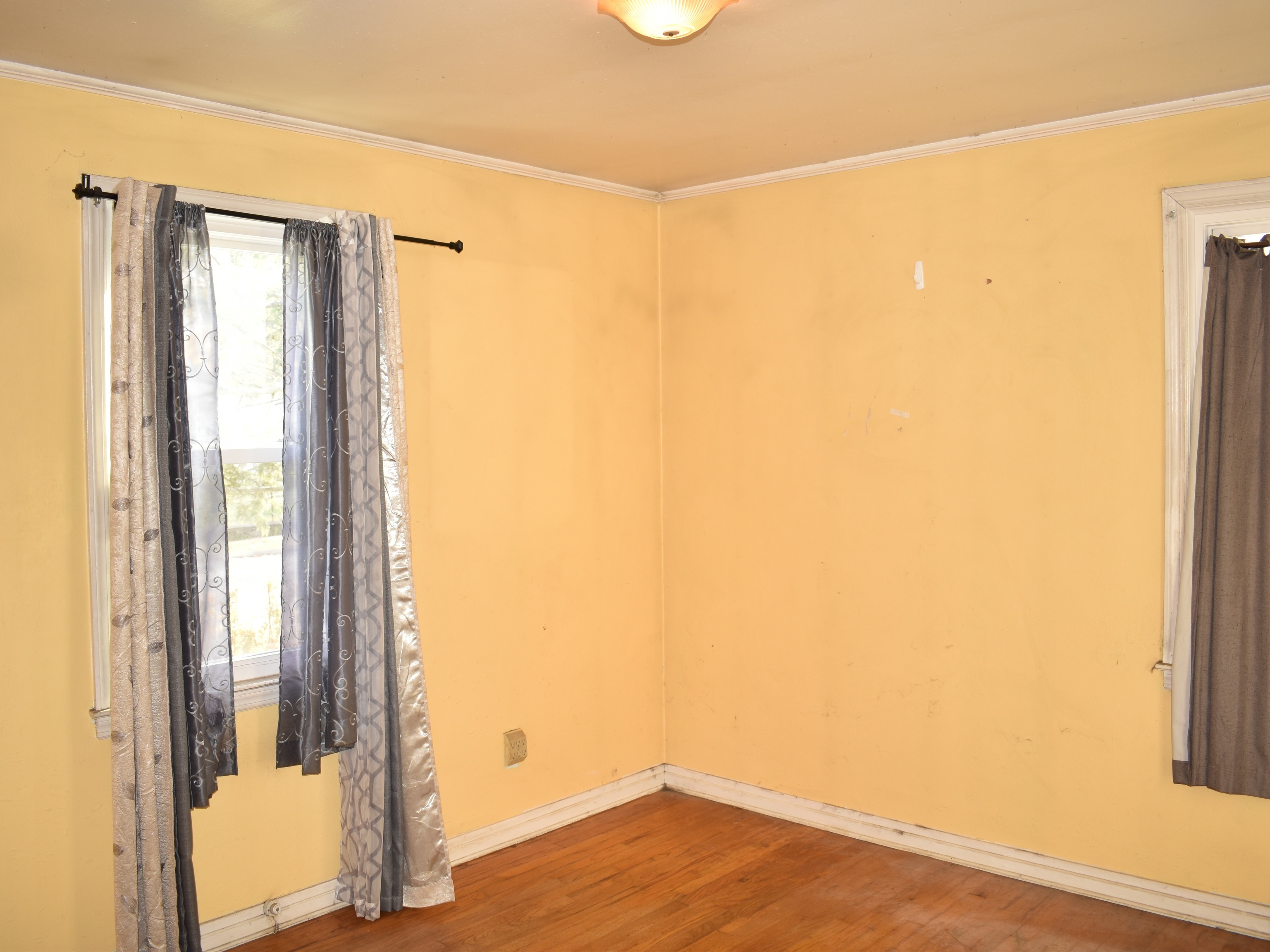 East Hartford, Connecticut 06118, United States, 2 Bedrooms Bedrooms, ,1 BathroomBathrooms,Residential,Active,241191