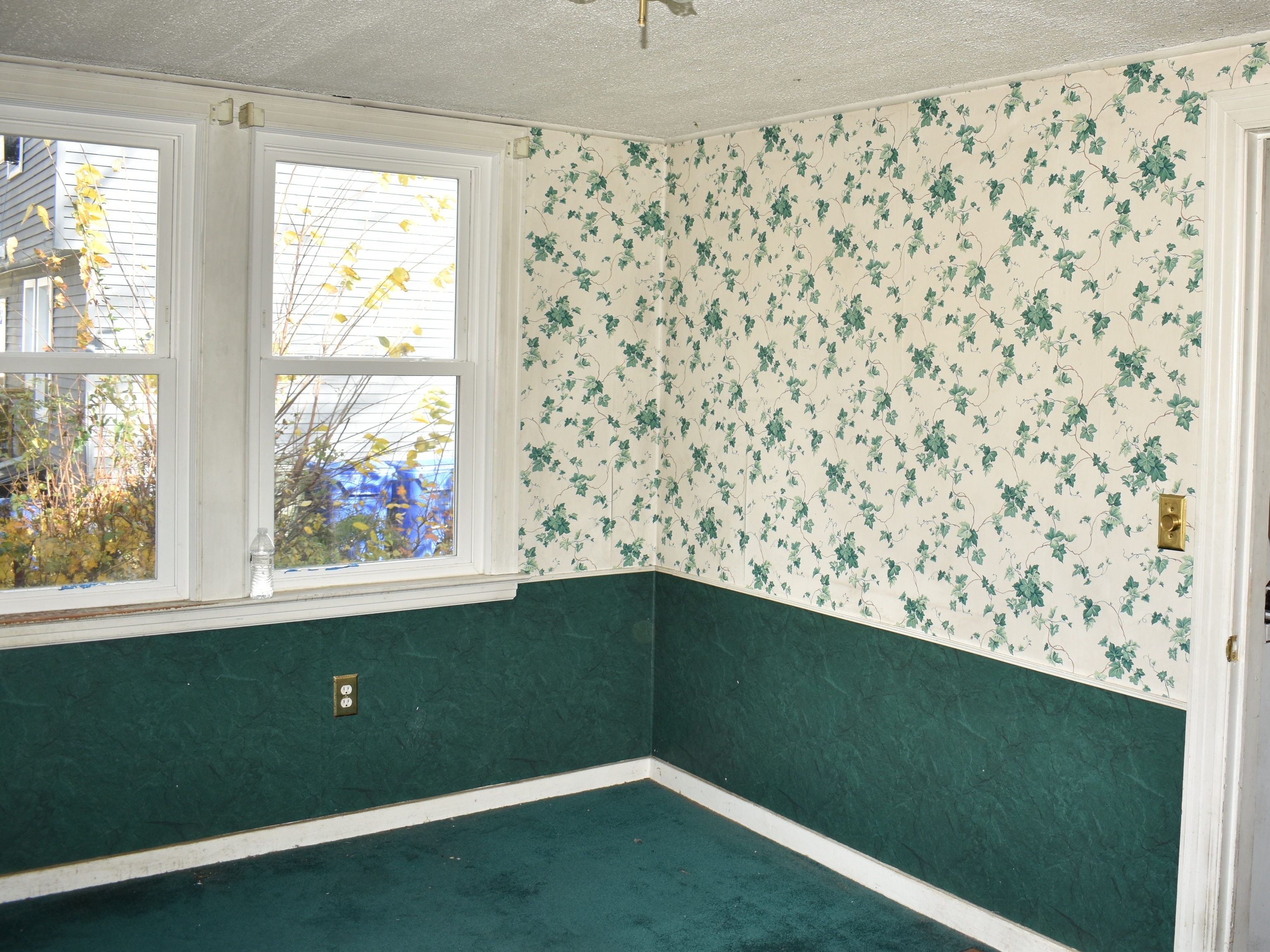 East Hartford, Connecticut 06118, United States, 2 Bedrooms Bedrooms, ,1 BathroomBathrooms,Residential,Active,241191