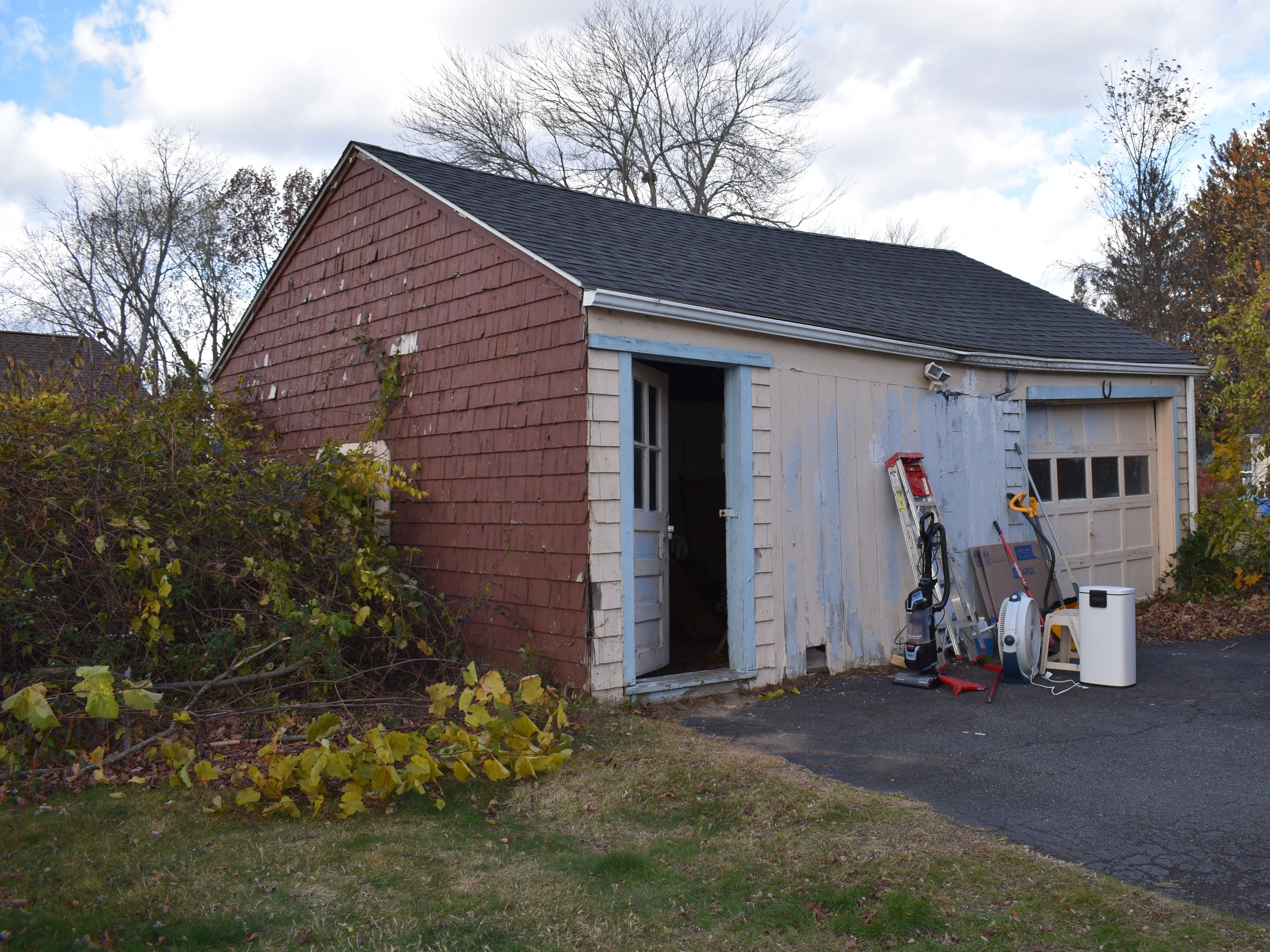 East Hartford, Connecticut 06118, United States, 2 Bedrooms Bedrooms, ,1 BathroomBathrooms,Residential,Active,241191