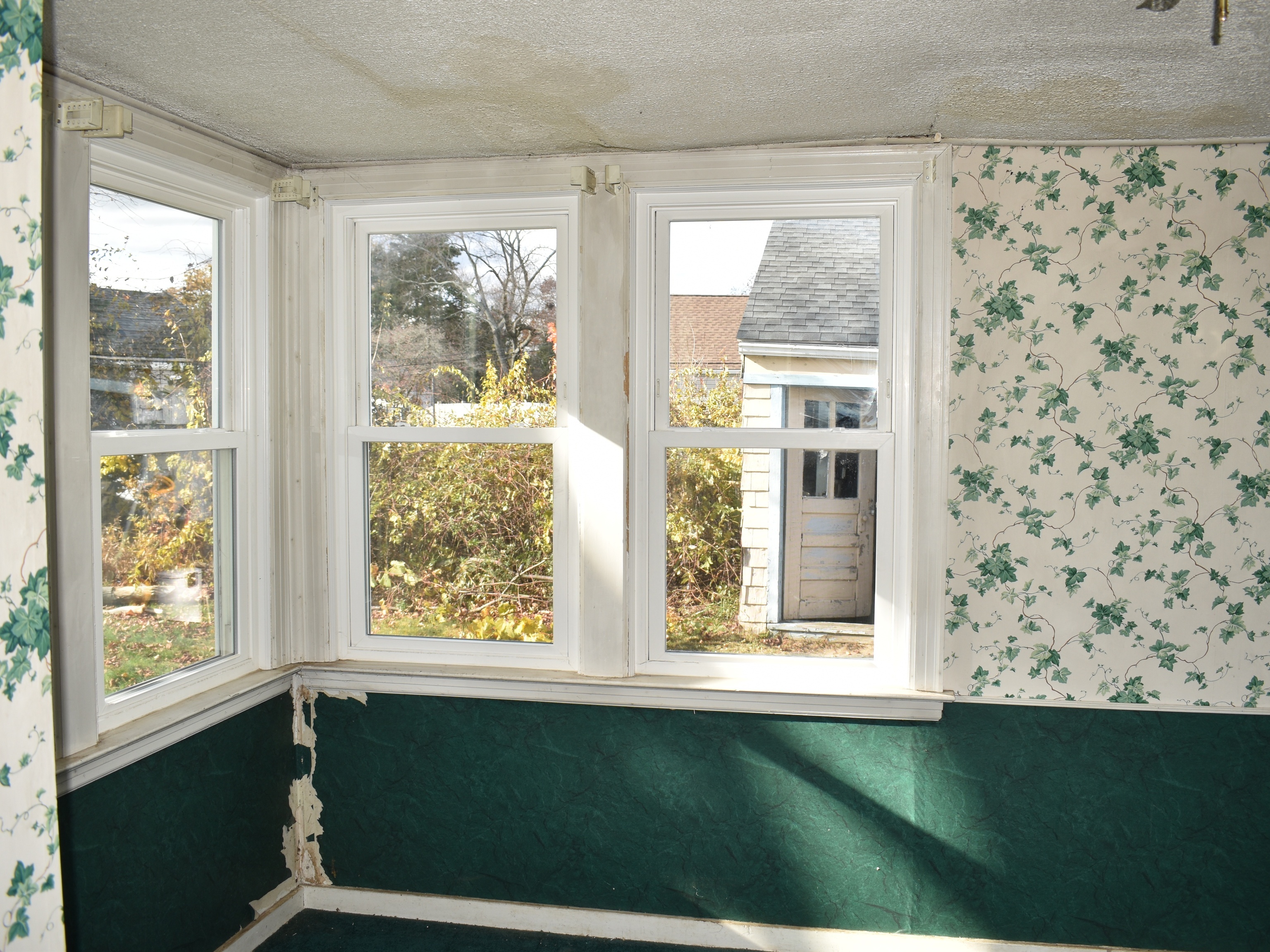 East Hartford, Connecticut 06118, United States, 2 Bedrooms Bedrooms, ,1 BathroomBathrooms,Residential,Active,241191