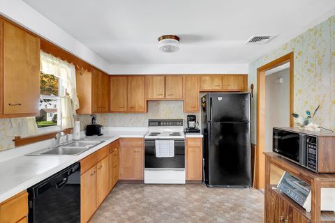 Tiny photo for 100 Richard Road, Vernon, CT 06066 (MLS # 24136768)