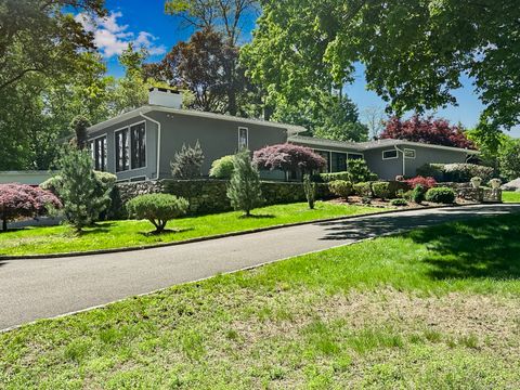 57 Old Mill Lane Stamford CT 06902