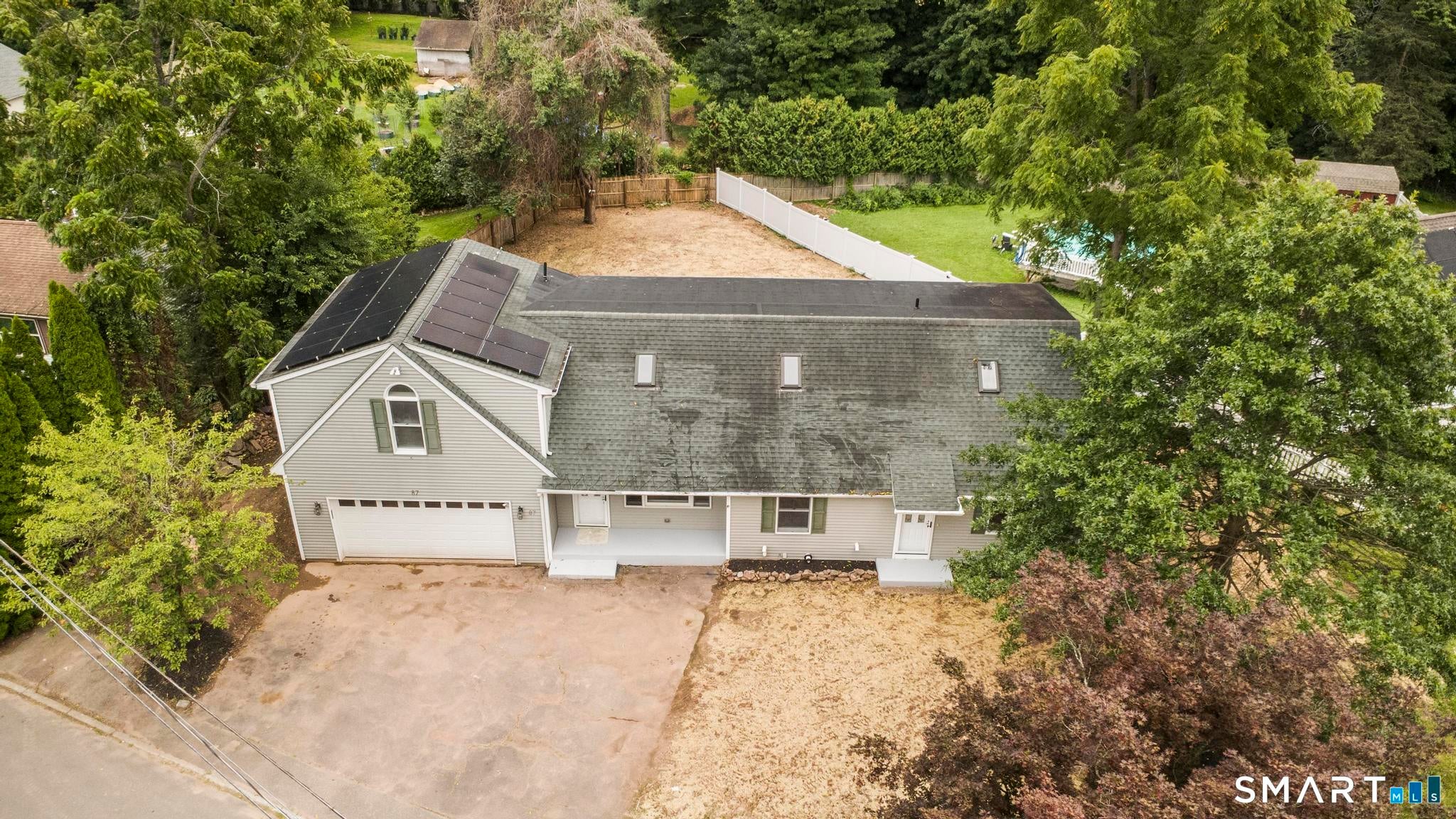 87 Meech Road