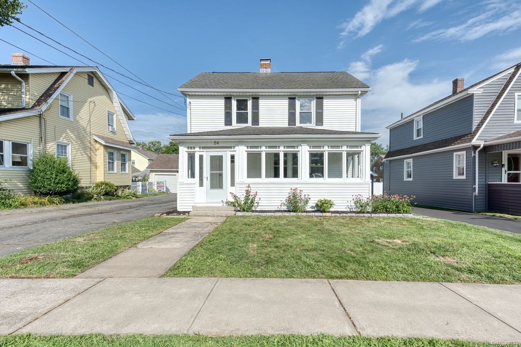 Photo of 24 Troy Street, West Hartford, CT 06119 (MLS # 24144718)