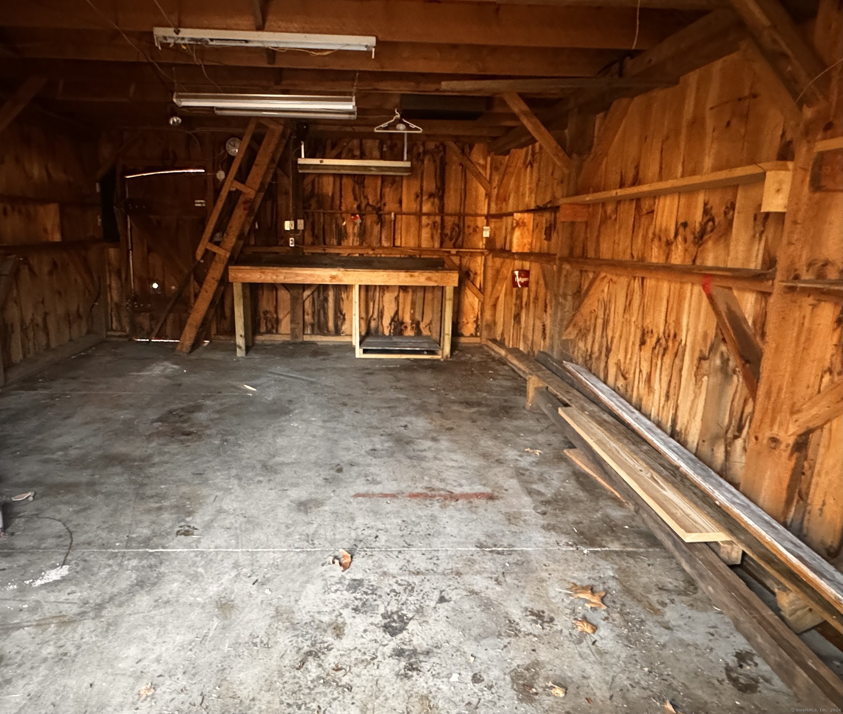 29 Pleasant Street, Plainfield, Connecticut image 9