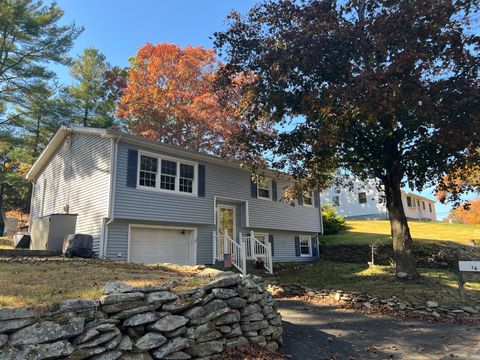 A home in Griswold