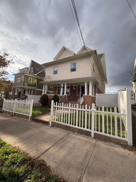 Tiny photo for 1872 North Avenue, Bridgeport, CT 06604 (MLS # 24135950)