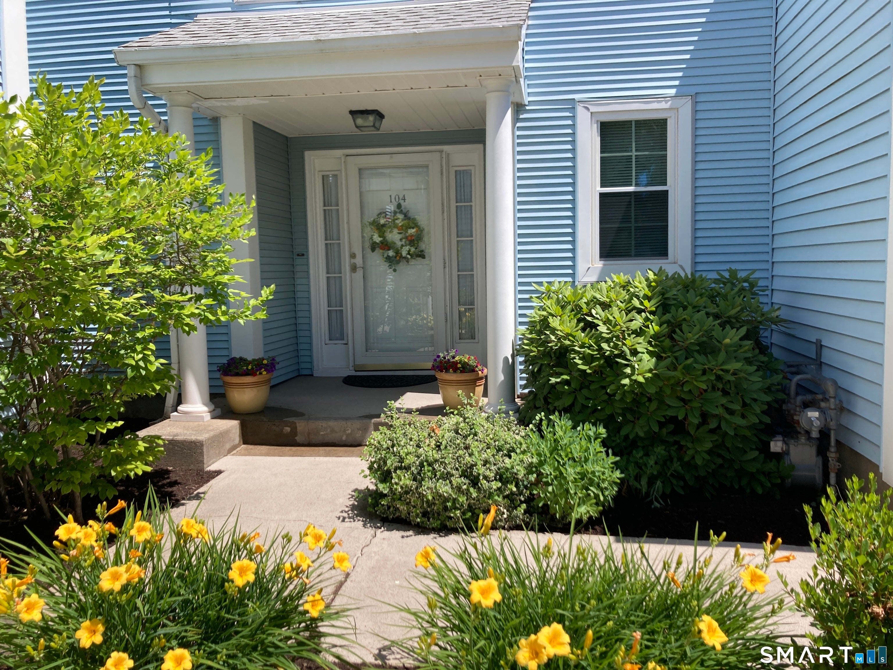 104 Redstone Circle 104